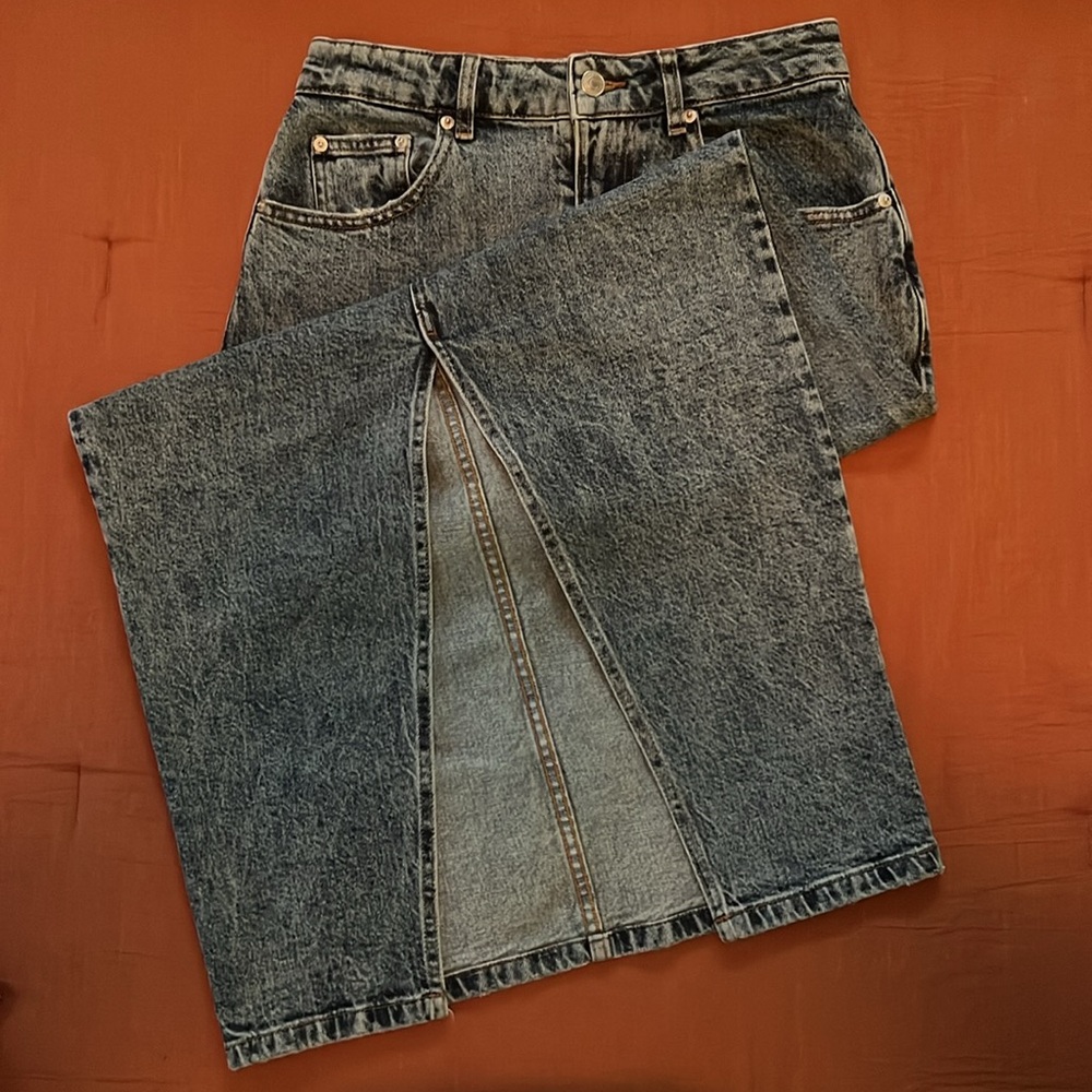 ASOS DESIGN Midi Denim Skirt